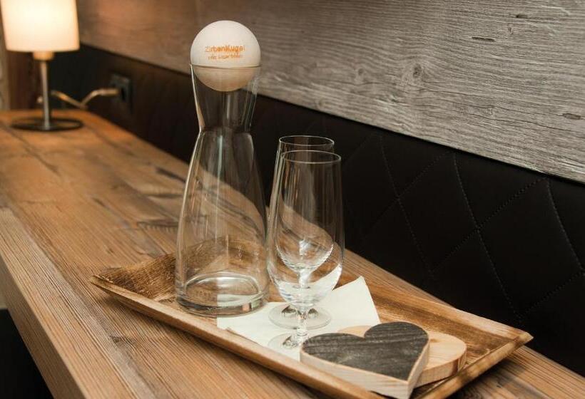 اتاق استاندارد, Lamtana