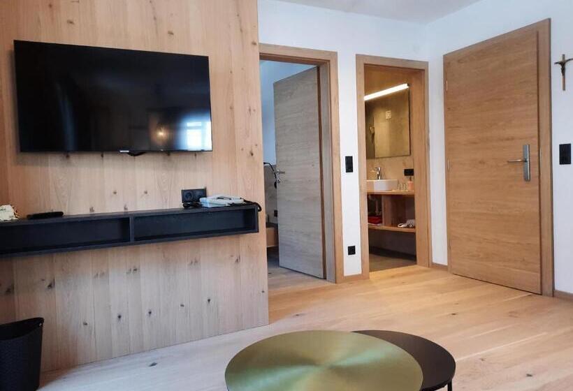 Апартаменты 1 Спальня с Балконом, Rosenhof  Premium Apartments & Erlebnisbauernhof