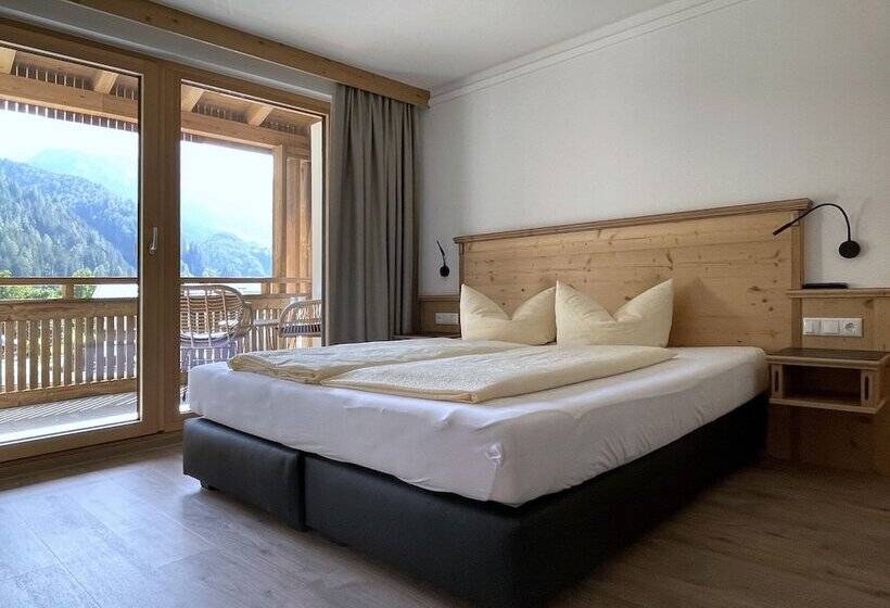 Апартаменты 1 Спальня с Балконом, & Suites Glück Auf