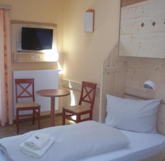 Семейный Номер, Jufa Hotel Gitschtal