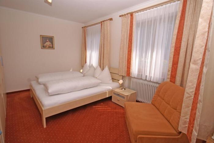 آپارتمان 1 خوابه با چشم‌انداز, Pension Schlossberg