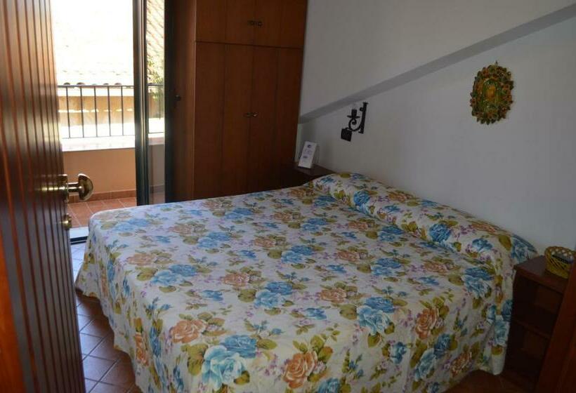 Quarto Estandar Individual, La Locandiera Affittacamere
