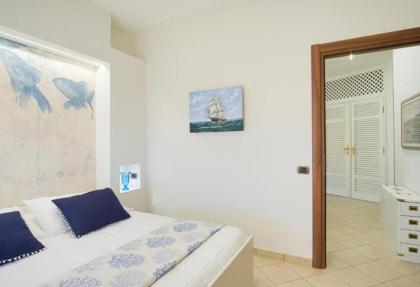 سوییت با چشم‌انداز دریا, Caesar Residence & Spa