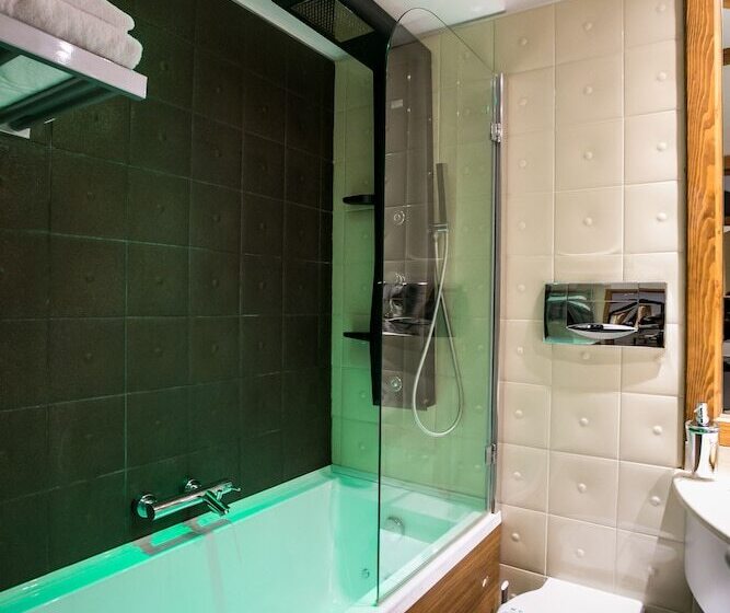 اتاق استاندارد, Design Oberosler