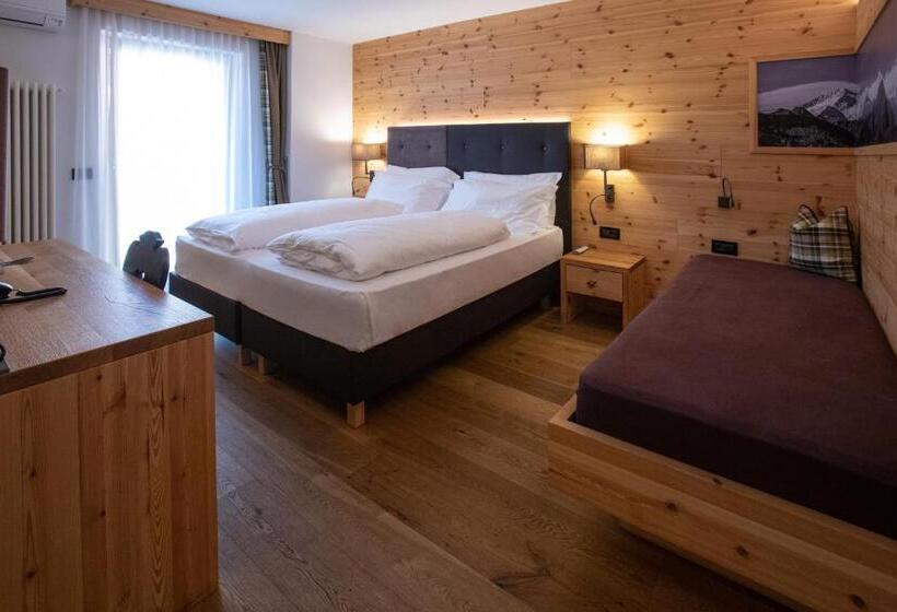 수피리어 트리플 룸, Ravelli Luxury Spa