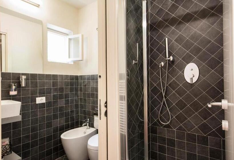 آپارتمان 1 خوابه, B&b Quattro Cantoni