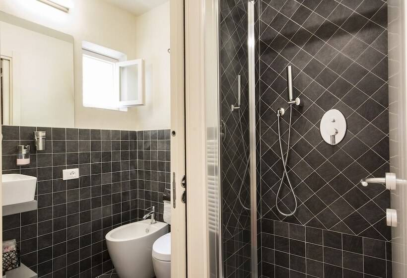 آپارتمان 1 خوابه, B&b Quattro Cantoni