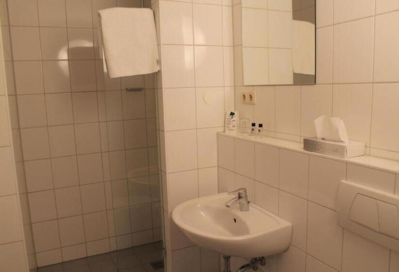 Standard Single Room, Steichele Hotel & Weinrestaurant