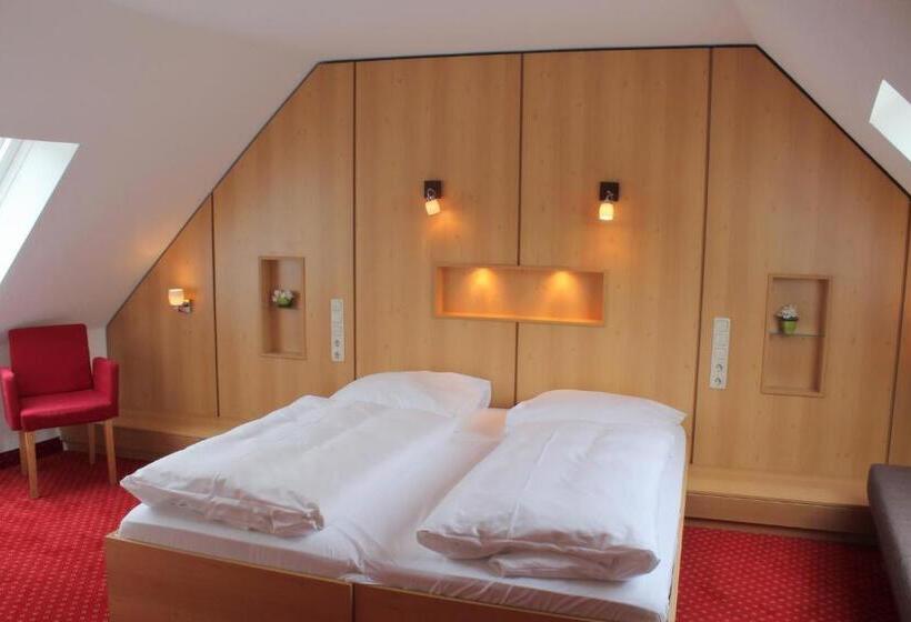 Standard Room, Steichele Hotel & Weinrestaurant