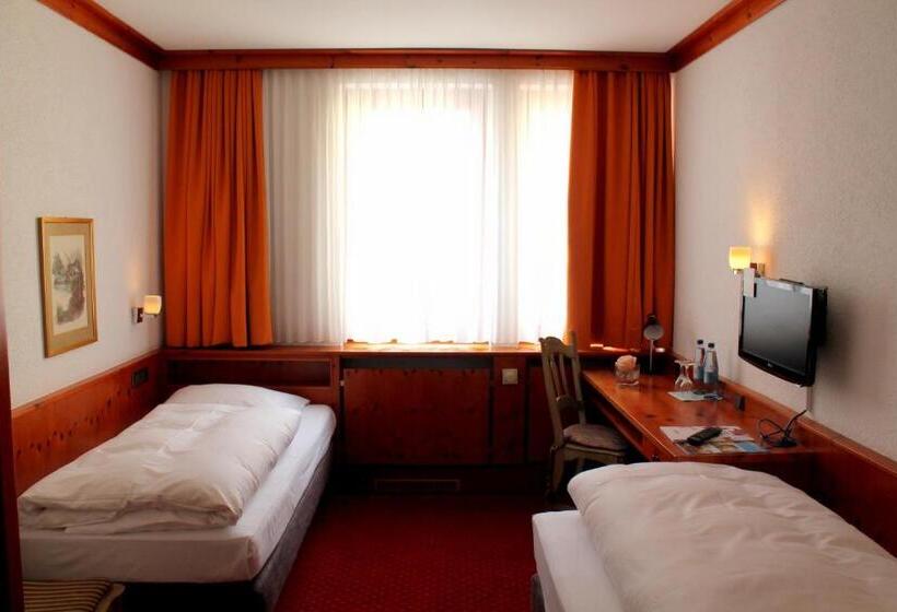 Standard Room, Steichele Hotel & Weinrestaurant