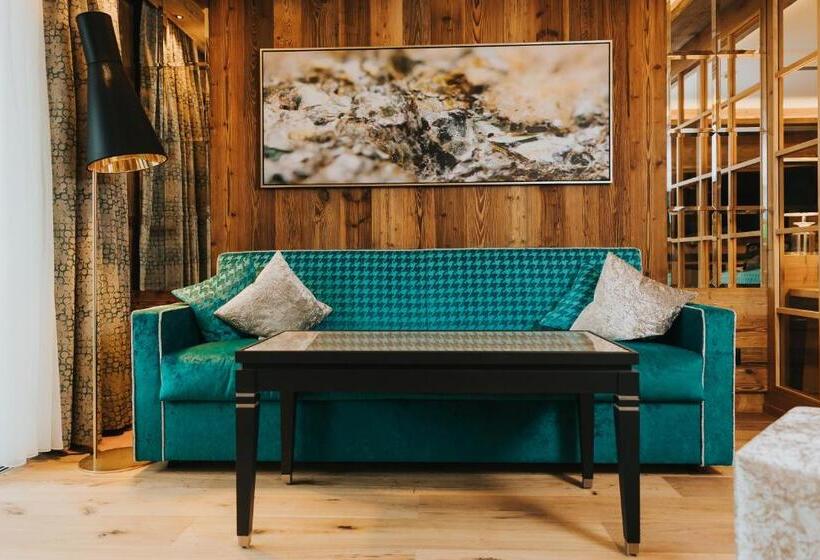Полулюкс Повышенной Комфортности, Ortner S Resort