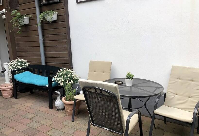 Четырехместный Номер Стандарт, Altstadt Hotel Gosequell