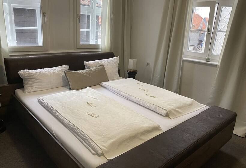Номер Стандарт Трехместный, Altstadt Hotel Gosequell