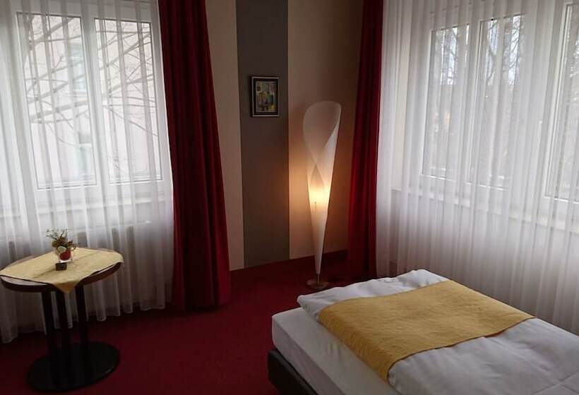 Номер Комфорт Индивидуальный, City Hotel Aschersleben