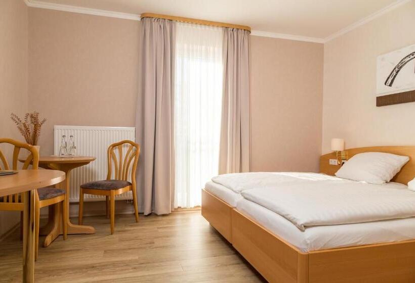 Номер Стандарт, Landhaus Jagerkrug