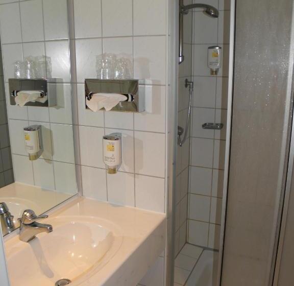 Номер Стандарт Трехместный, Parkhotel Schotten