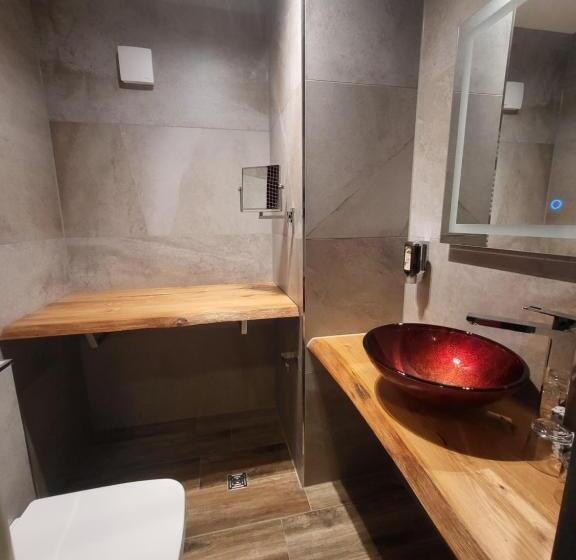 Номер Стандарт, Berghotel Habbel Und Die Welt Kann Warten