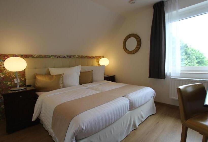 Номер Стандарт, Boutique Hotel Restaurant Hollerather Hof