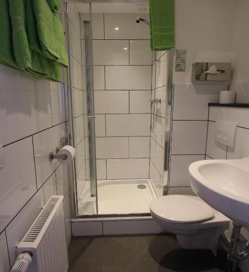Quarto Estandar, Boutique Hotel Restaurant Hollerather Hof