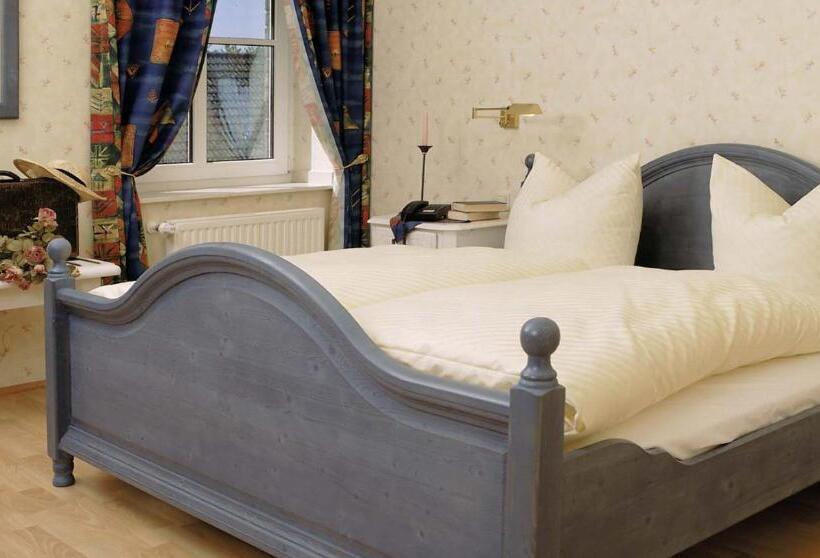 Номер Комфорт, Land Gut Hotel Lohmann