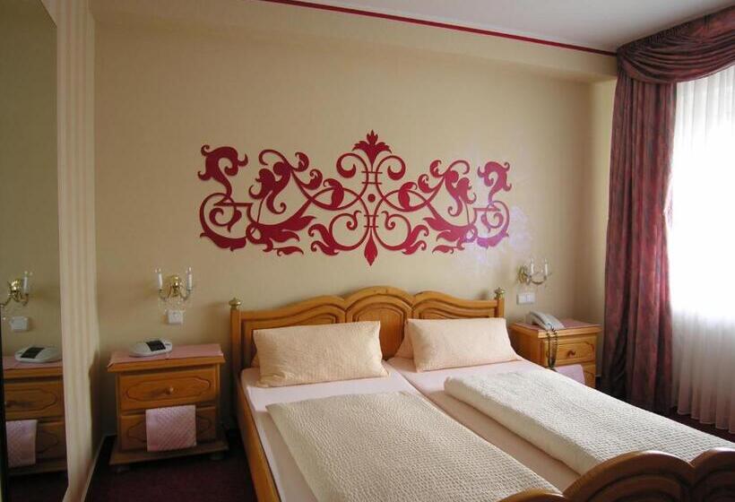 Номер Стандарт, Historisches Landhotel Studentenmuehle