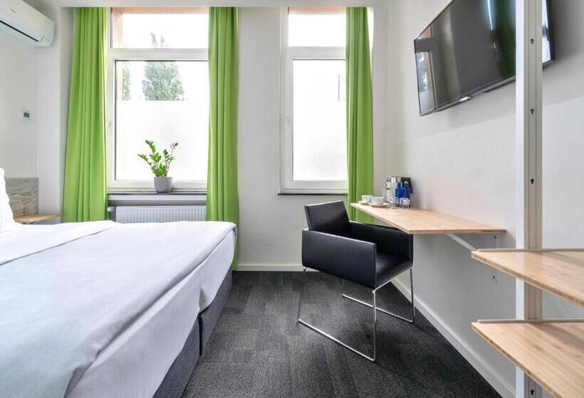 Номер Стандарт, Design Hotel Wiegand