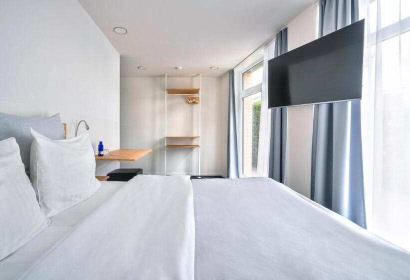 Номер Стандарт с Террасой, Design Hotel Wiegand