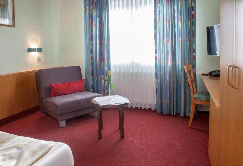 Номер Economy Индивидуальный, Sporthotel öhringen