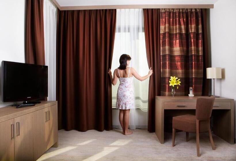 Апартаменты Superior 1 Спальня, Baltic Plaza Hotel Medi Spa