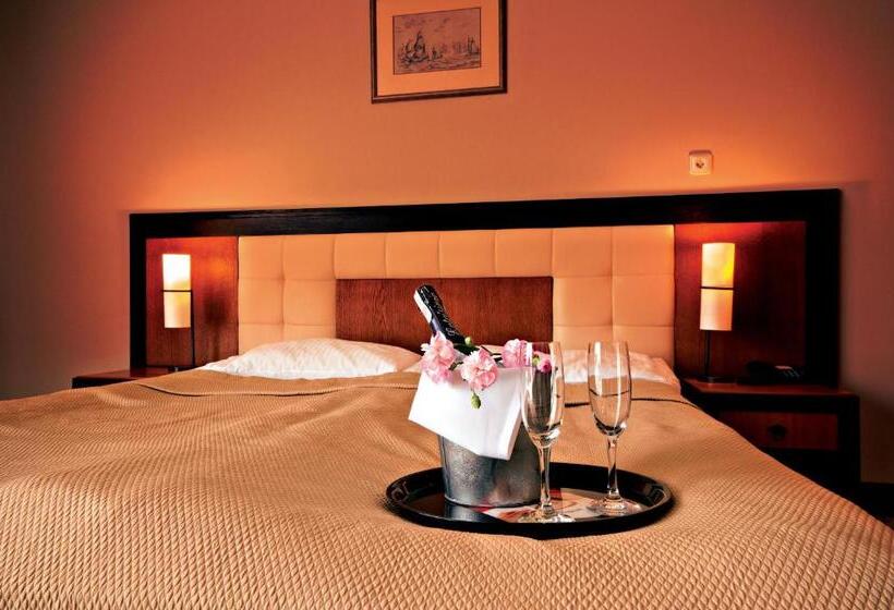 Апартаменты 1 Спальня, łeba Hotel & Spa