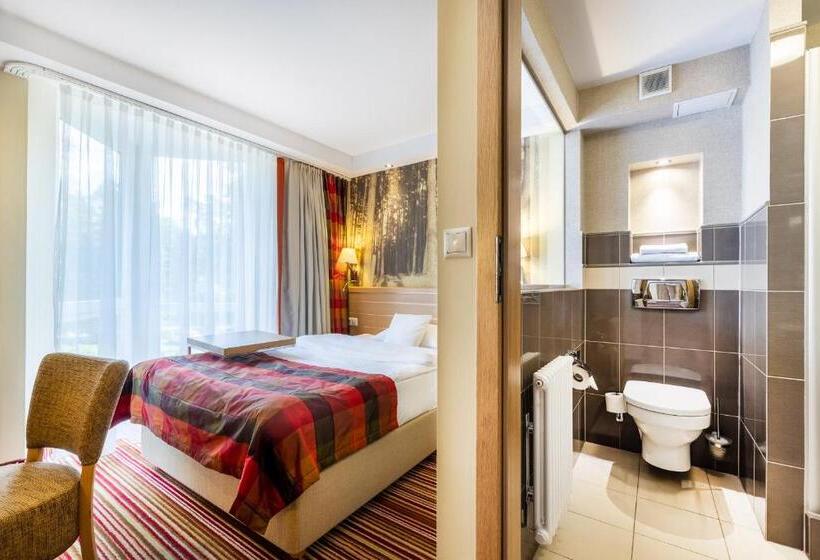 标准单人间, Warszawa Spa & Resort