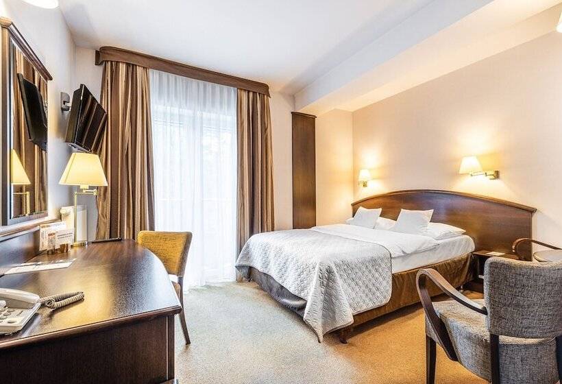 标准间, Warszawa Spa & Resort