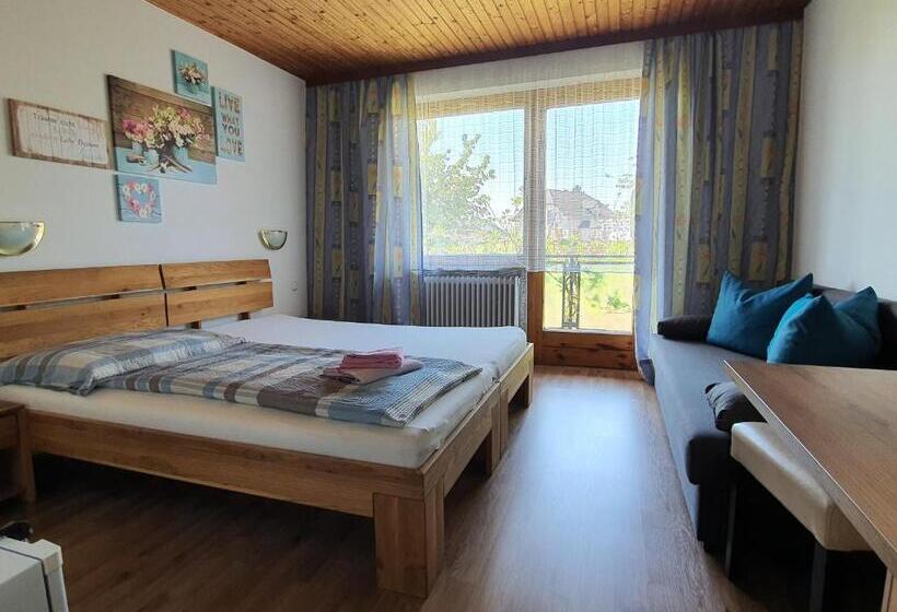 Номер Стандарт с Балконом, Landgasthof Waldesruh