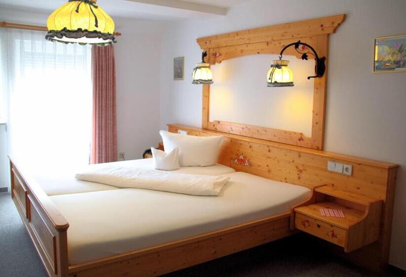 Номер Стандарт, Land Gut Hotel Höhengasthof Adler