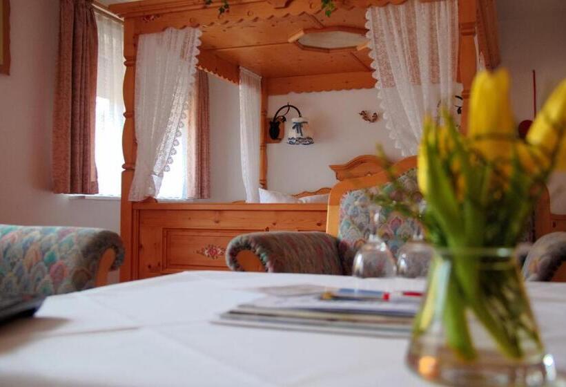Номер Deluxe, Land Gut Hotel Höhengasthof Adler