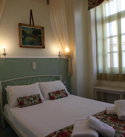 Номер Стандарт с Балконом, Fiera Guesthouse