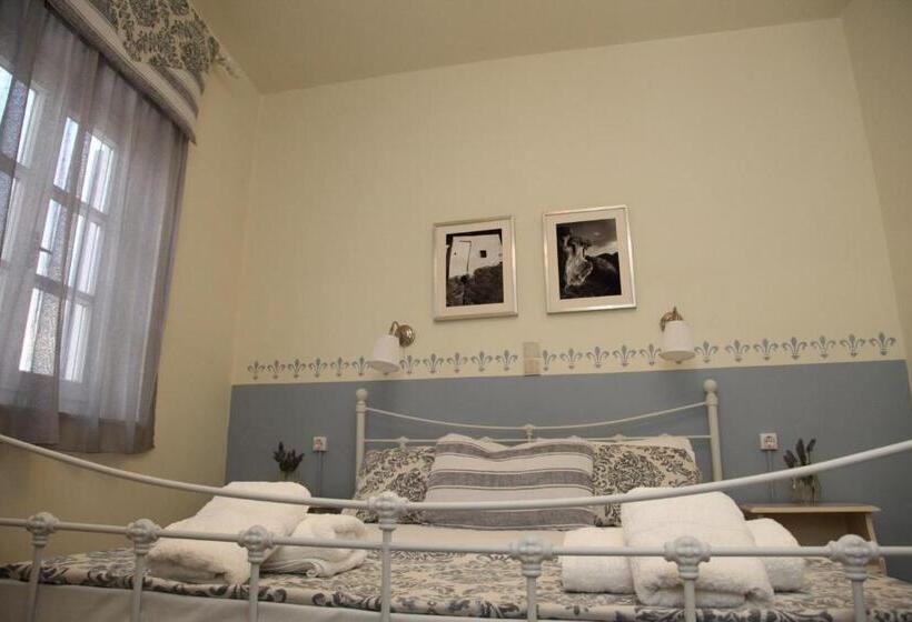 Номер Стандарт, Fiera Guesthouse