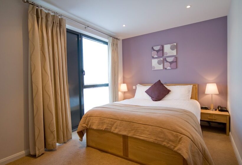 Апартаменты Deluxe 1 Спальня, Liberty Wharf Apartments