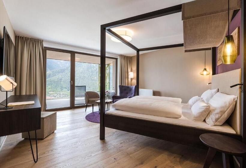 デラックストリプルルーム, Oliven  & Genusshotel Hirzer