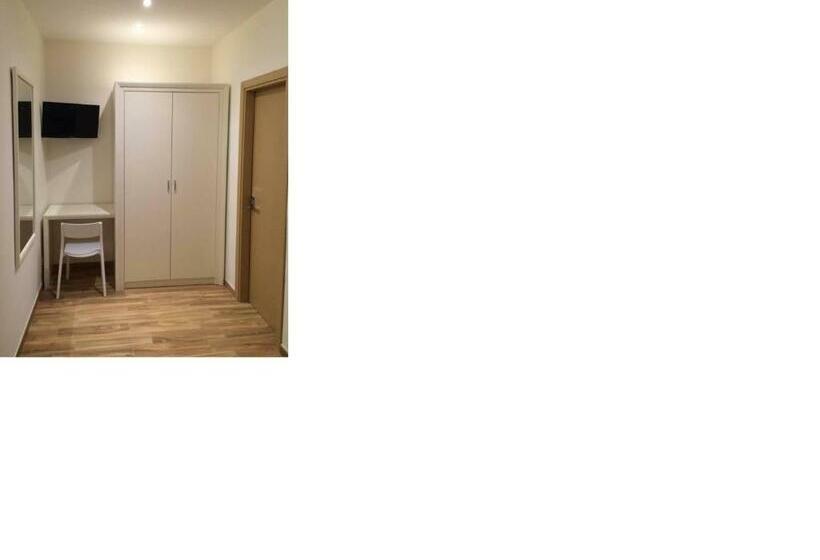 اتاق اکونومی, Villa Amico B&b San Leone