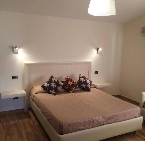 اتاق استاندارد چهار تخته, Villa Amico B&b San Leone