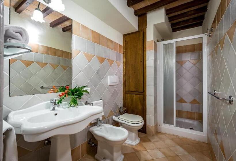شقة غرفة واحدة, Villa S.andrea