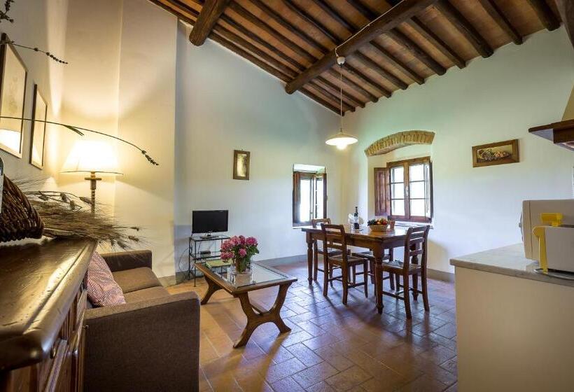 شقة غرفة واحدة, Villa S.andrea