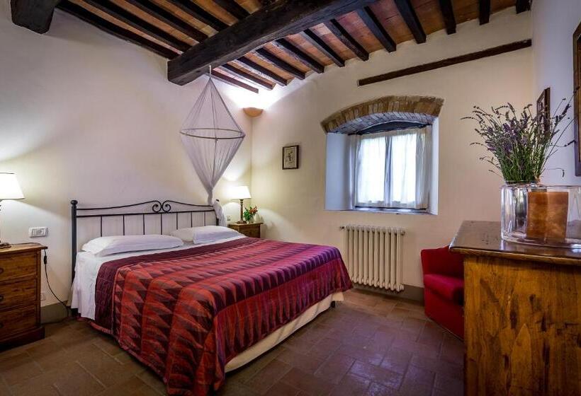 شقة غرفتين, Villa S.andrea