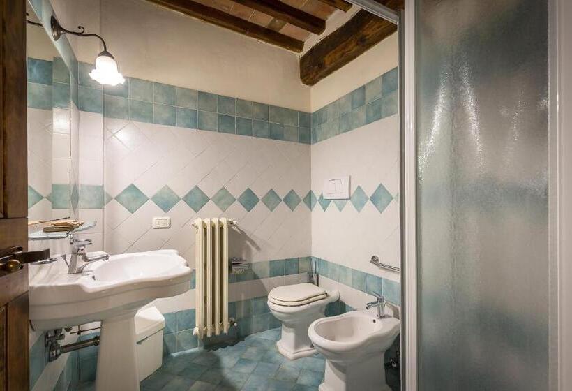 شقة غرفتين, Villa S.andrea