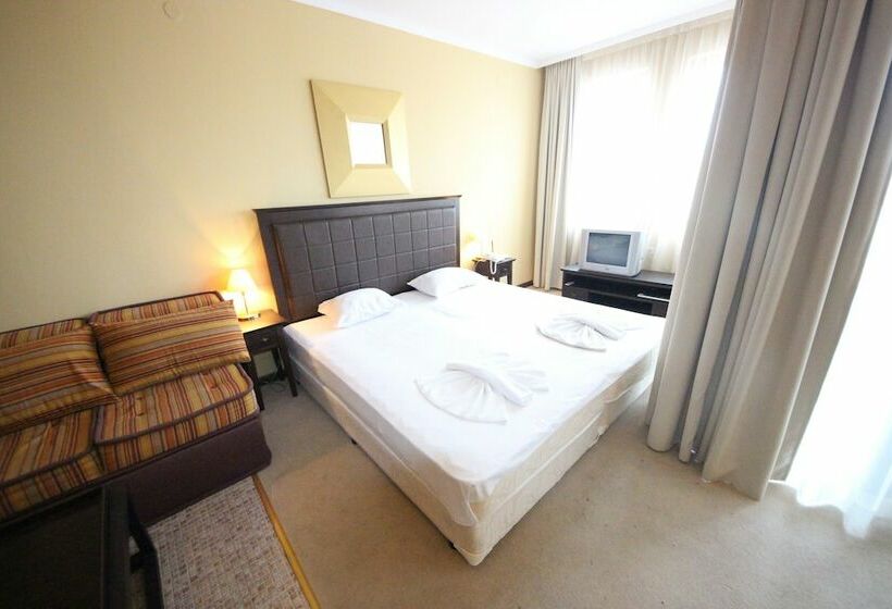 استودیوی سوپریور, Menada Apartments In Royal Beach Resort