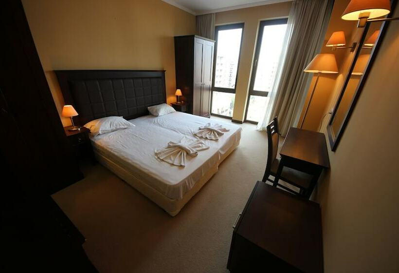 آپارتمان راحتی 1 خوابه, Menada Apartments In Royal Beach Resort