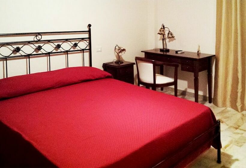 اتاق استاندارد چهار تخته, B&b Capo Sant'alessio