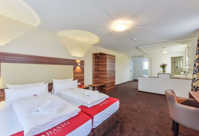 Полулюкс, Abasto Hotel & Spa Maisach