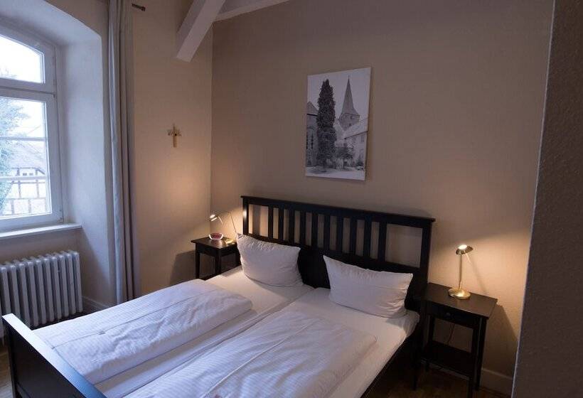 Классический Номер, Klosterhotel Wöltingerode